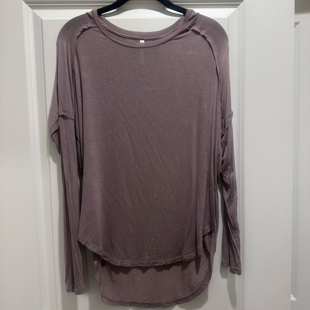 Tresics Women's Long Sleeve Top in Soft Purple